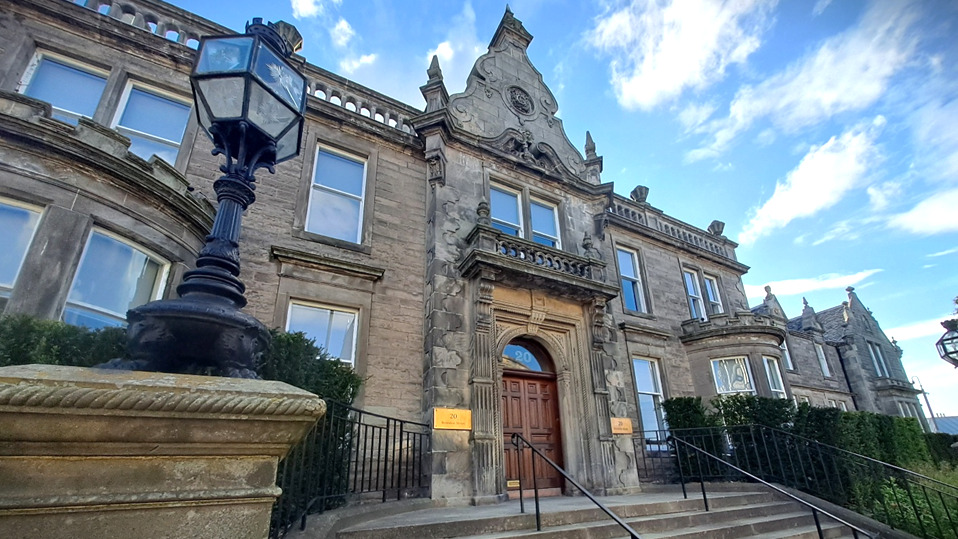 Robertson delivers revamp of Edinburgh's Dundas House