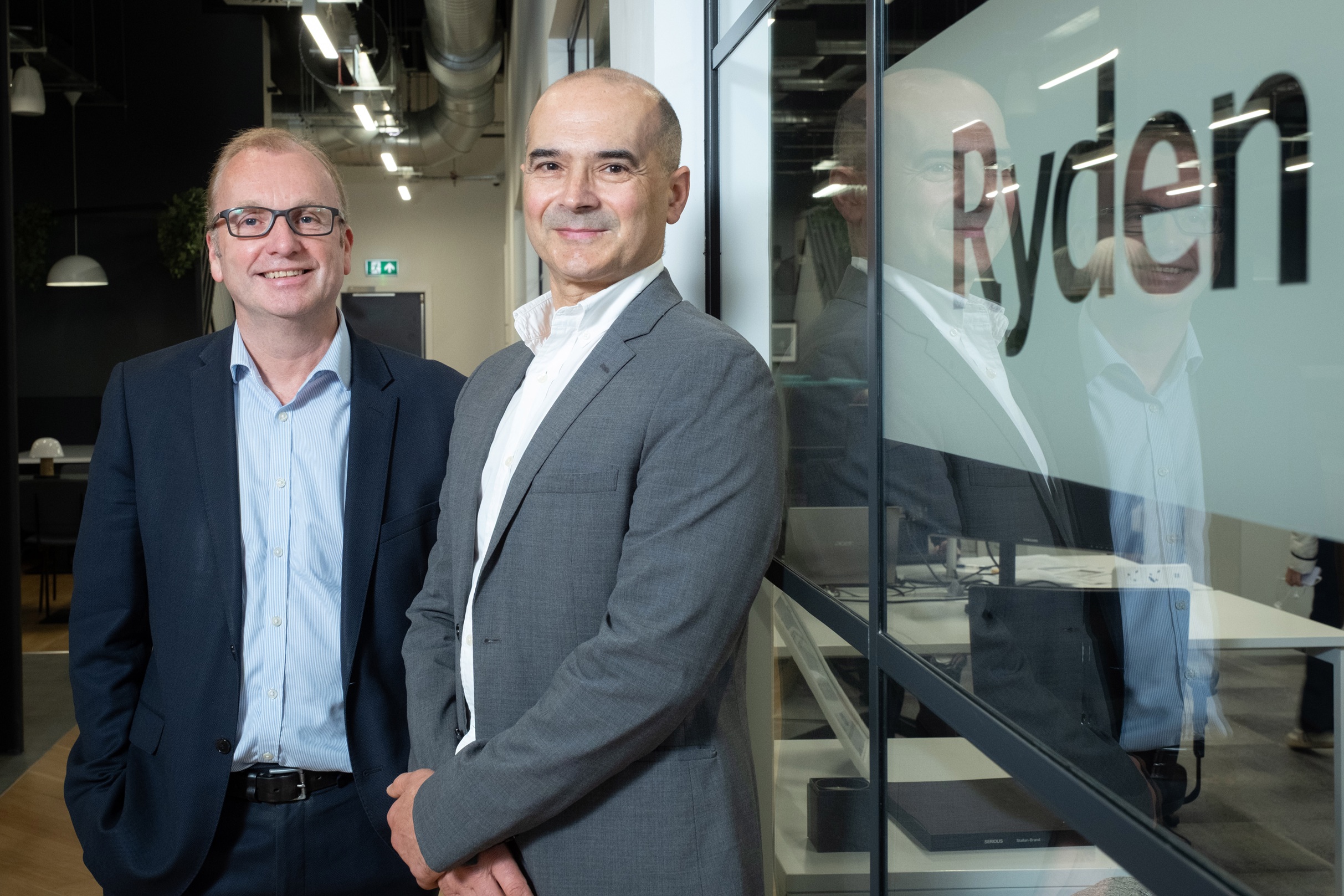 Ryden expands Scottish business with 15 new specialists from LSH
