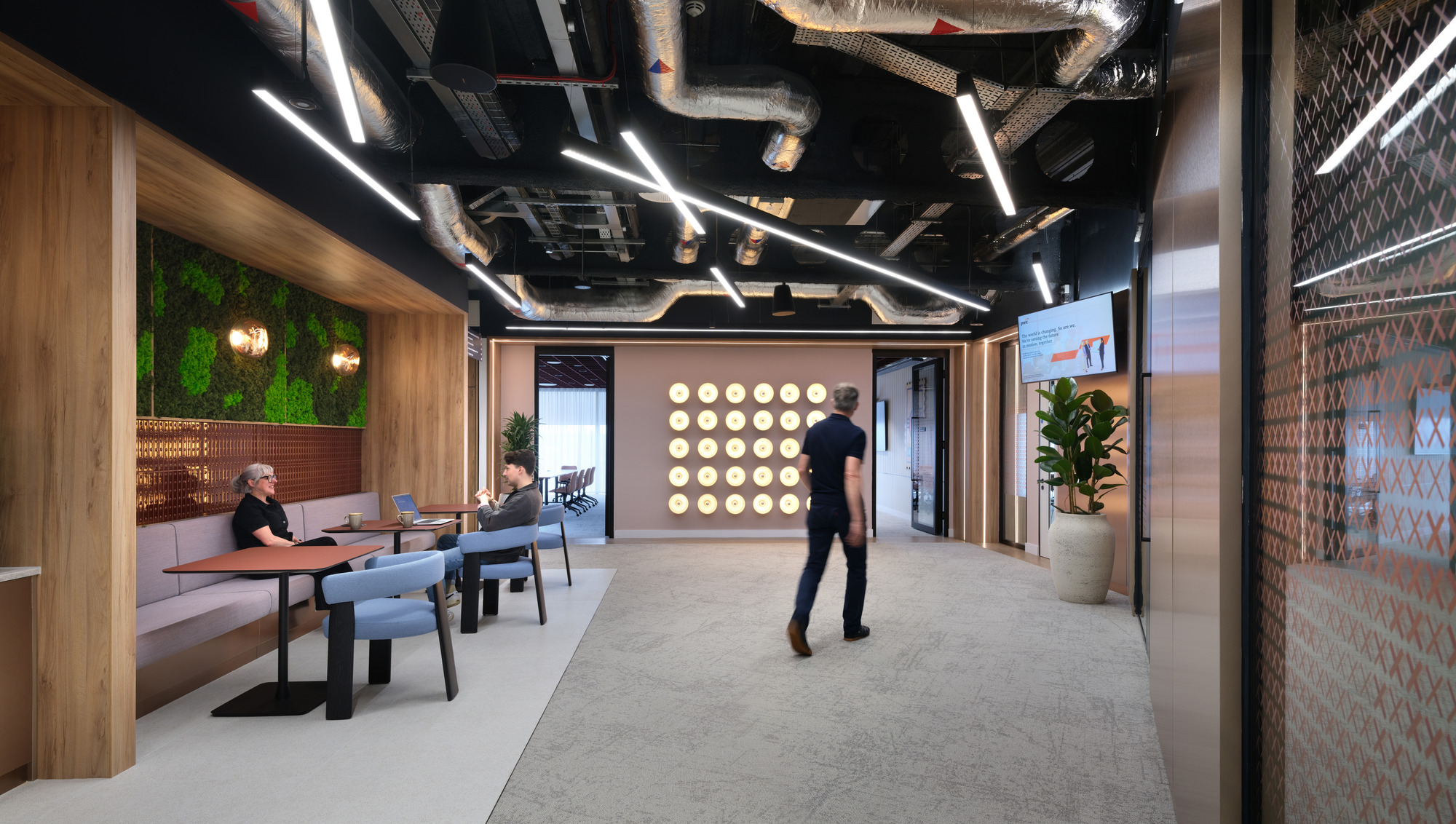 In Pictures: BDP channels industrial Glasgow for PwC office design
