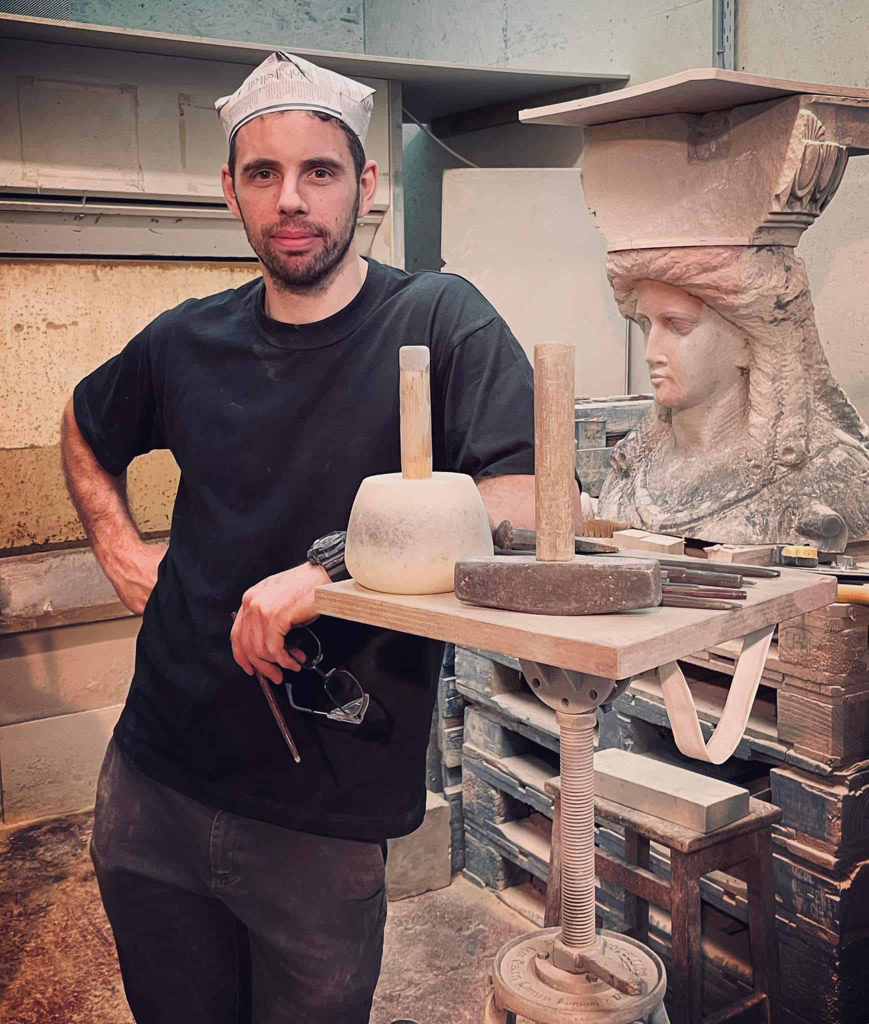 And finally... simply the crest