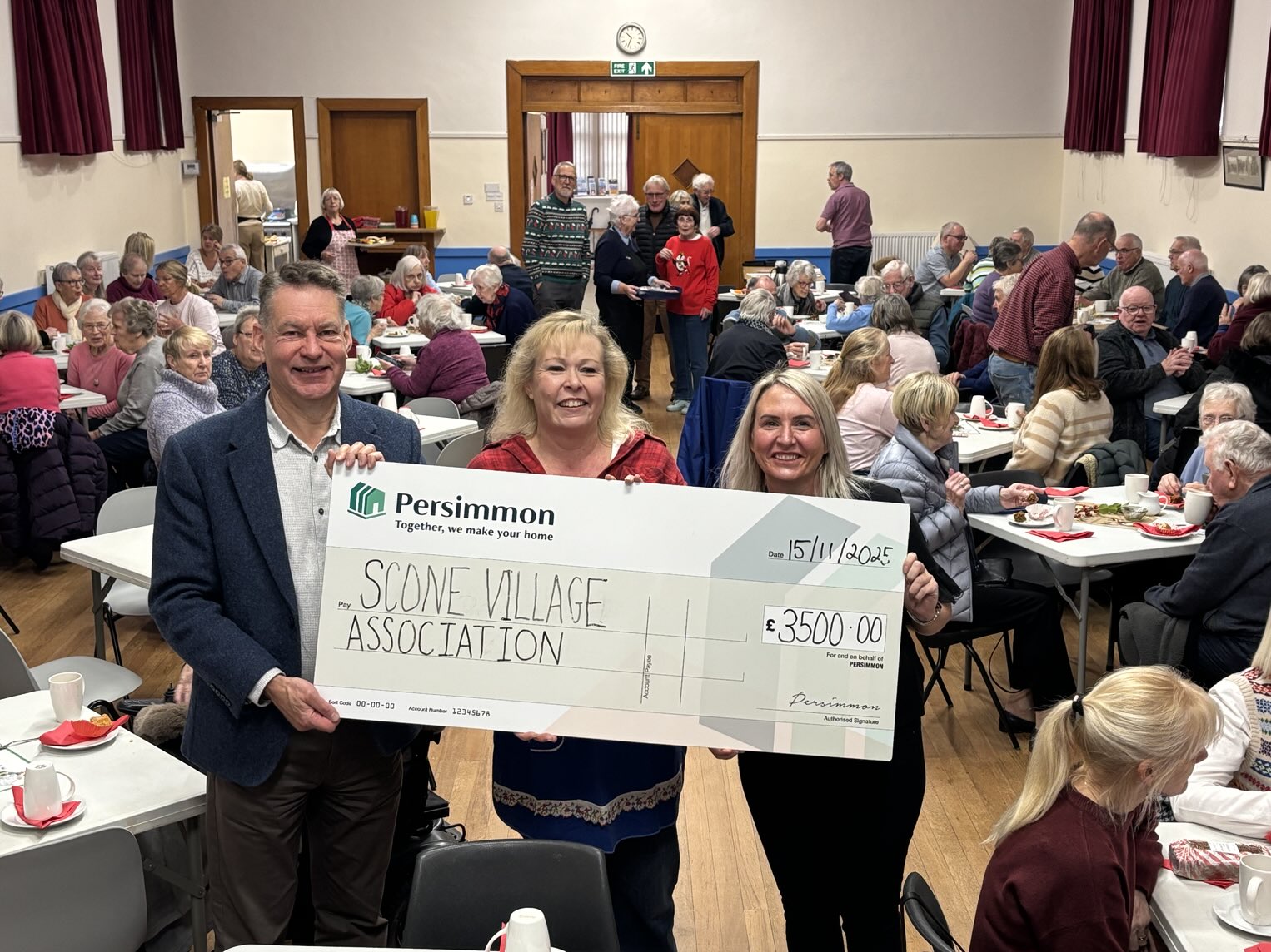 Community group receives £3,500 donation to support local activities