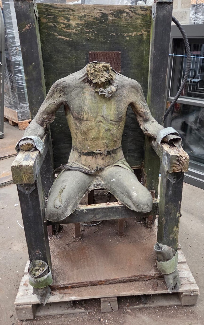 And finally... Elgin memorabilia goes under the hammer for children’s ward