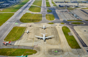 England: Second runway given green light at Gatwick Airport