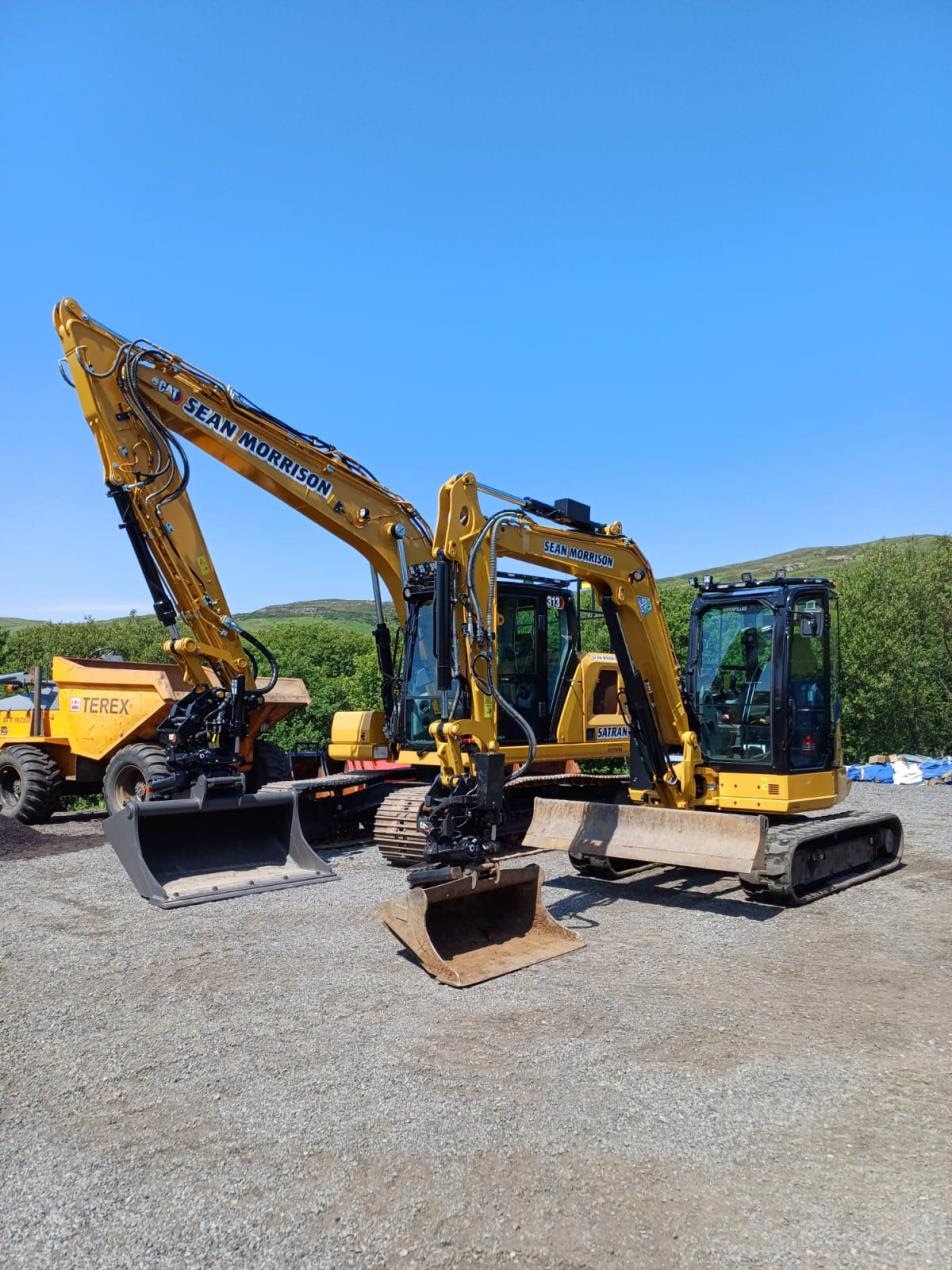 Finning helps client drive business growth with new Cat TRS12 Tiltrotator