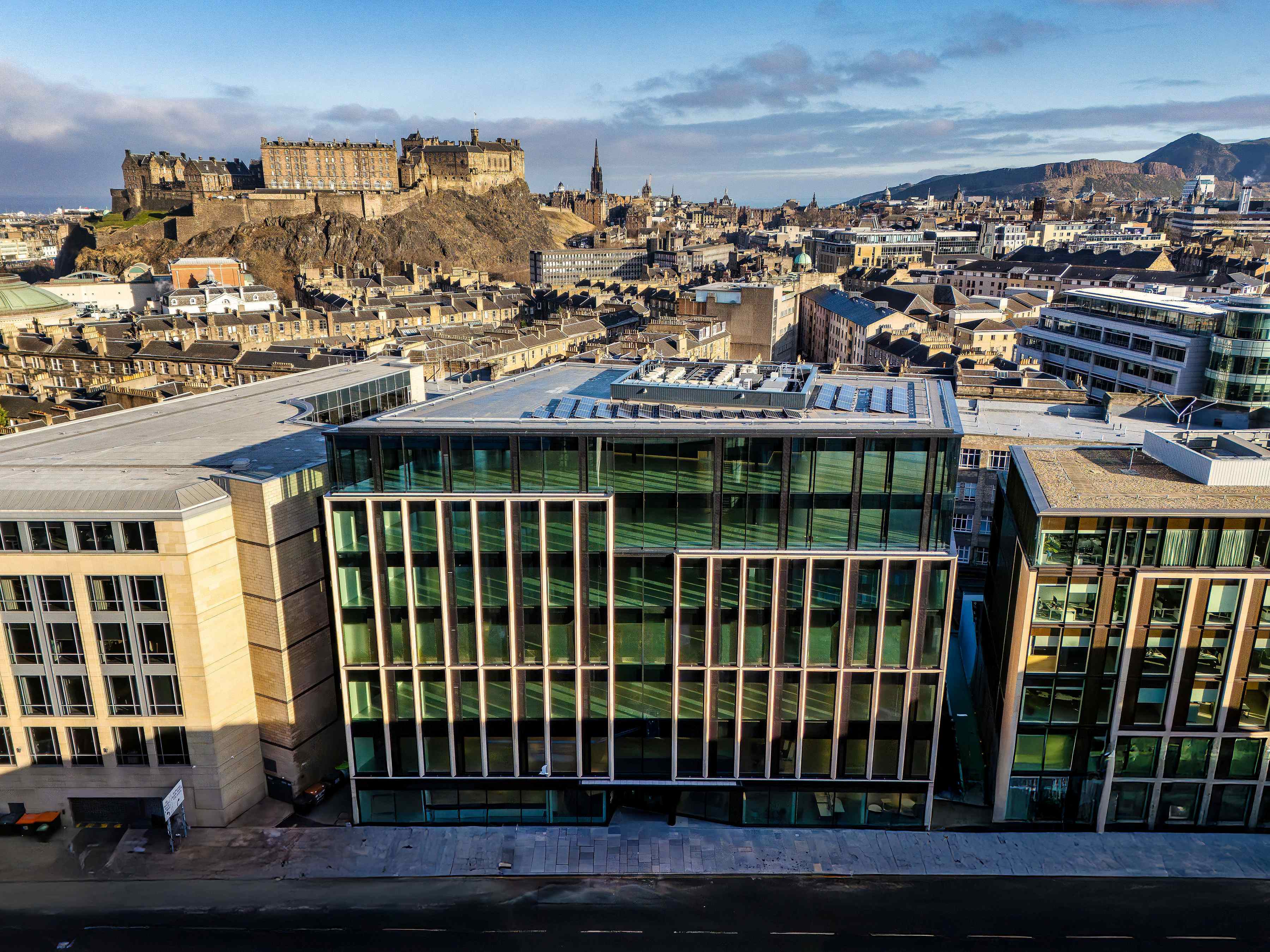 Knight Frank invests in Scottish operations with Edinburgh move