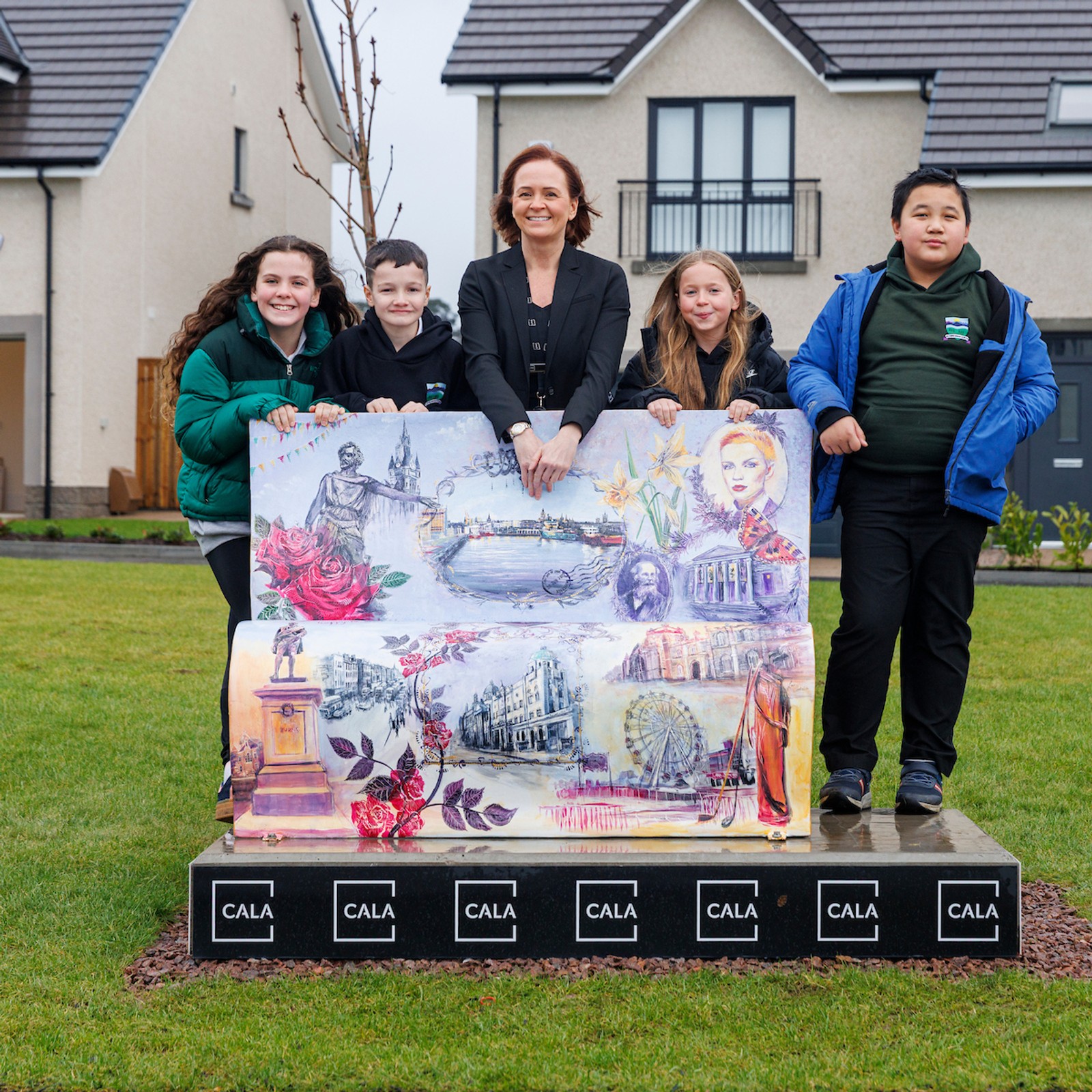 Cala installs book bench in Milltimber following charity auction bid