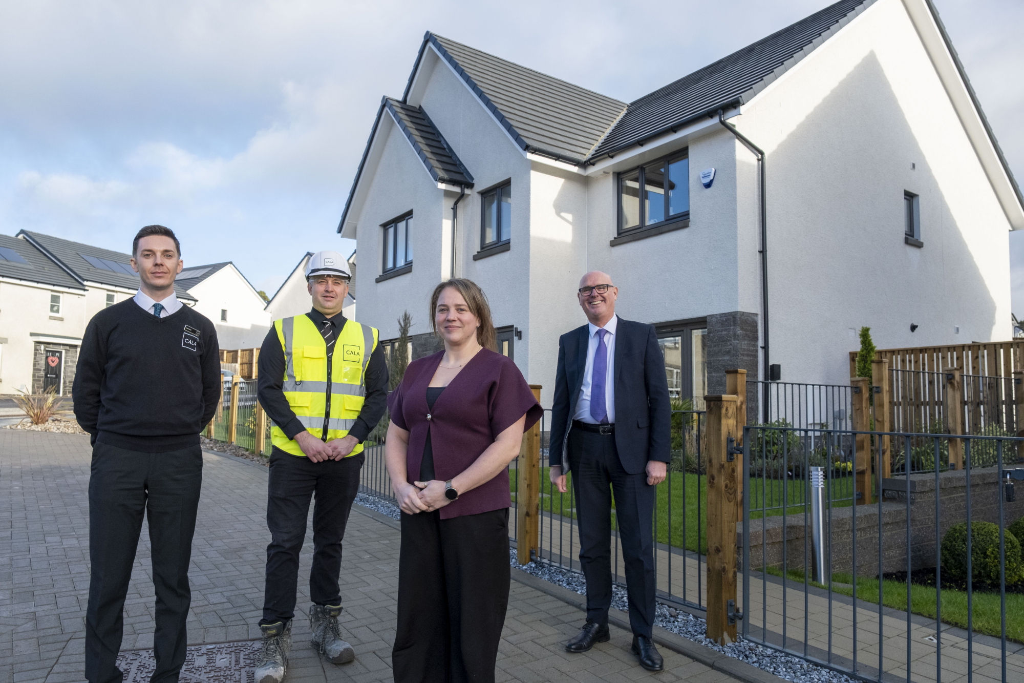 Cala Homes renews ‘roof donation’ partnership with Kilbride Hospice