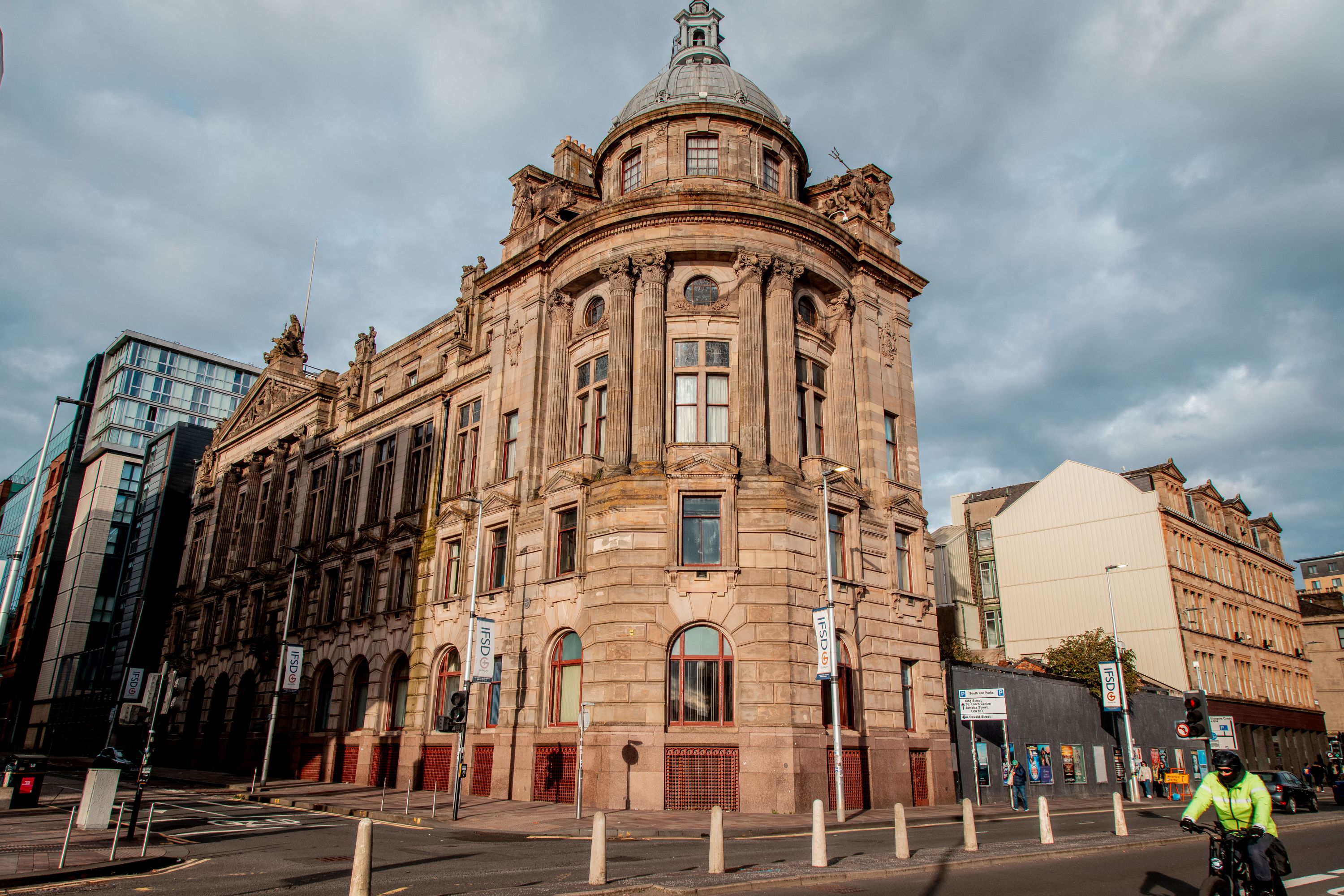 And finally… whisky and jazz den