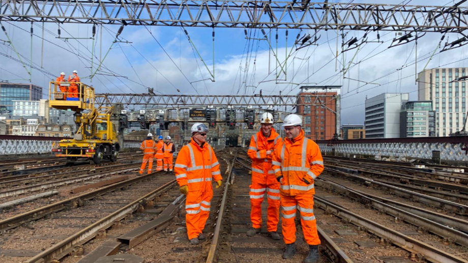 Engineers make hay during Glasgow Central emergency closure