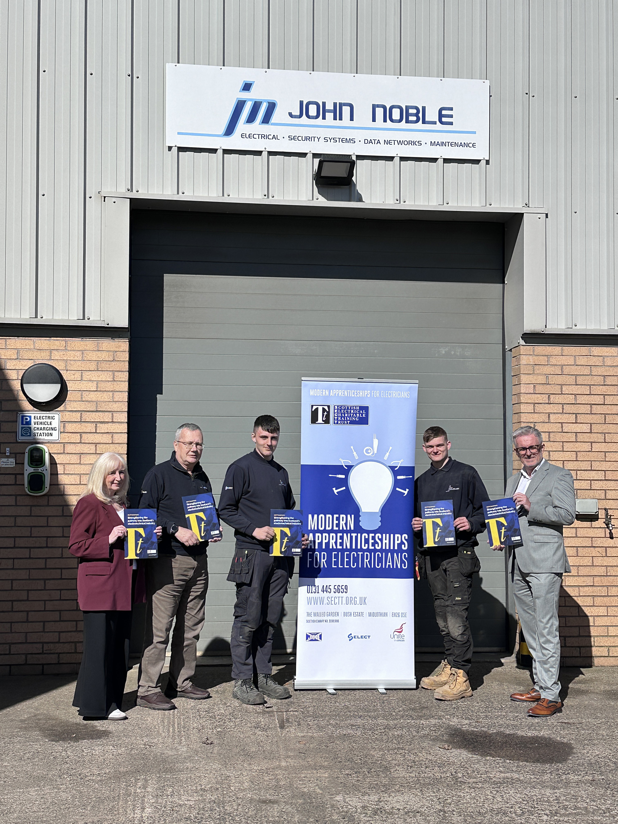 Political parties urged to provide stronger support for electrotechnical sector