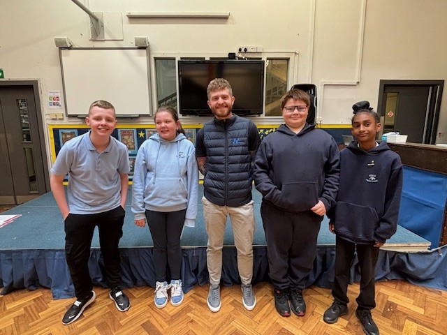 The JR Group continues support for Govan schools