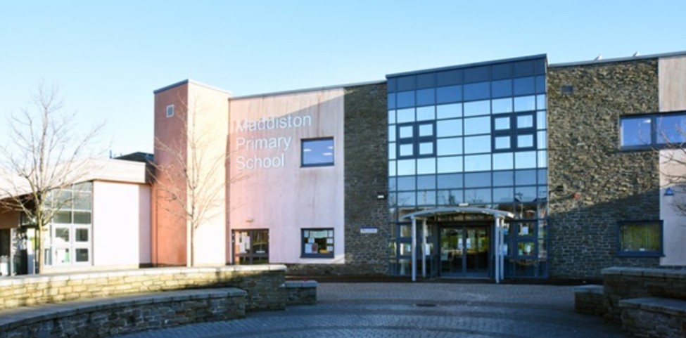 Further defects delay reopening of Falkirk school