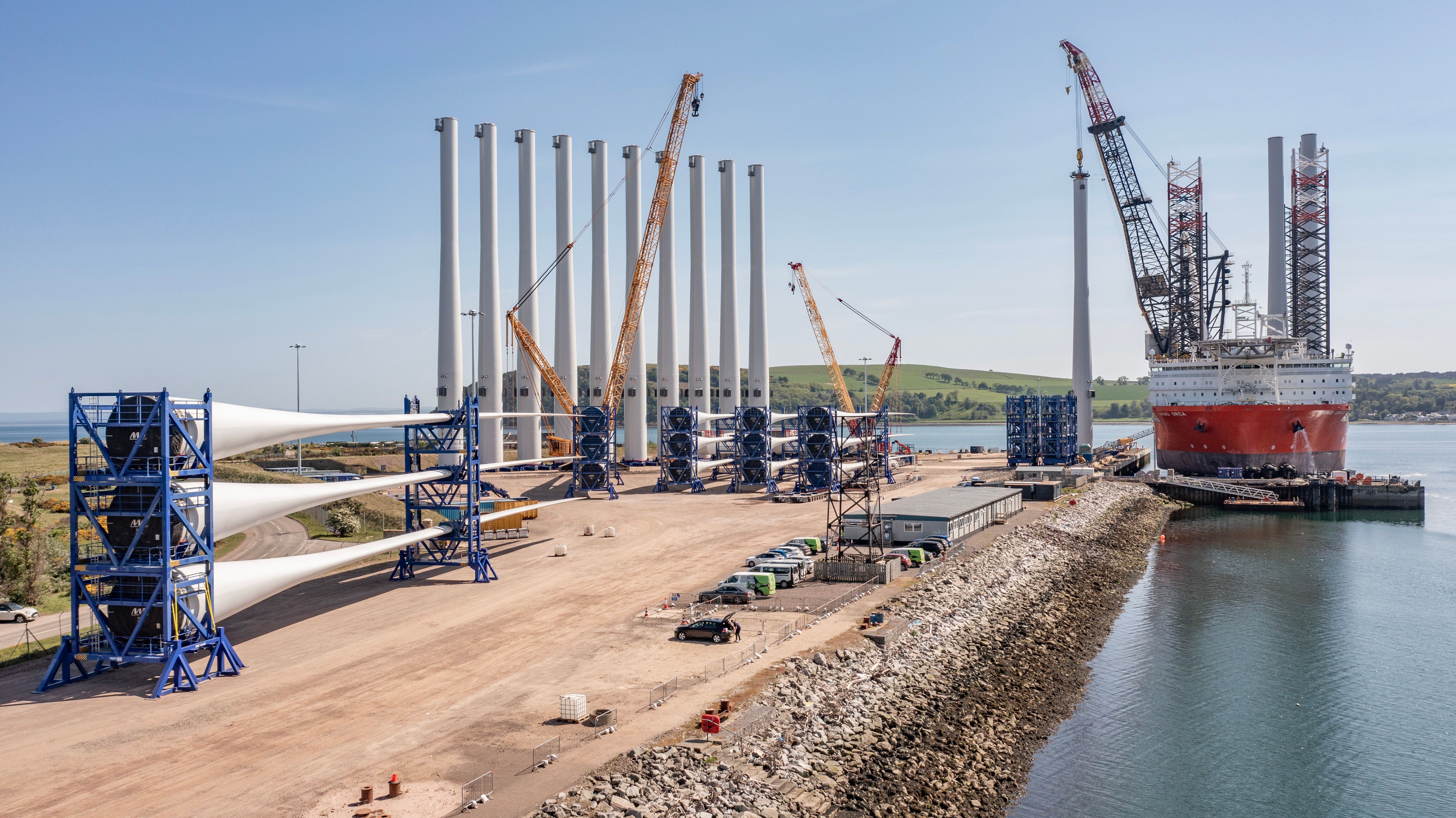 Maraen Port of Nigg awards Eastern Inner Dock Quay contract to McLaughlin & Harvey