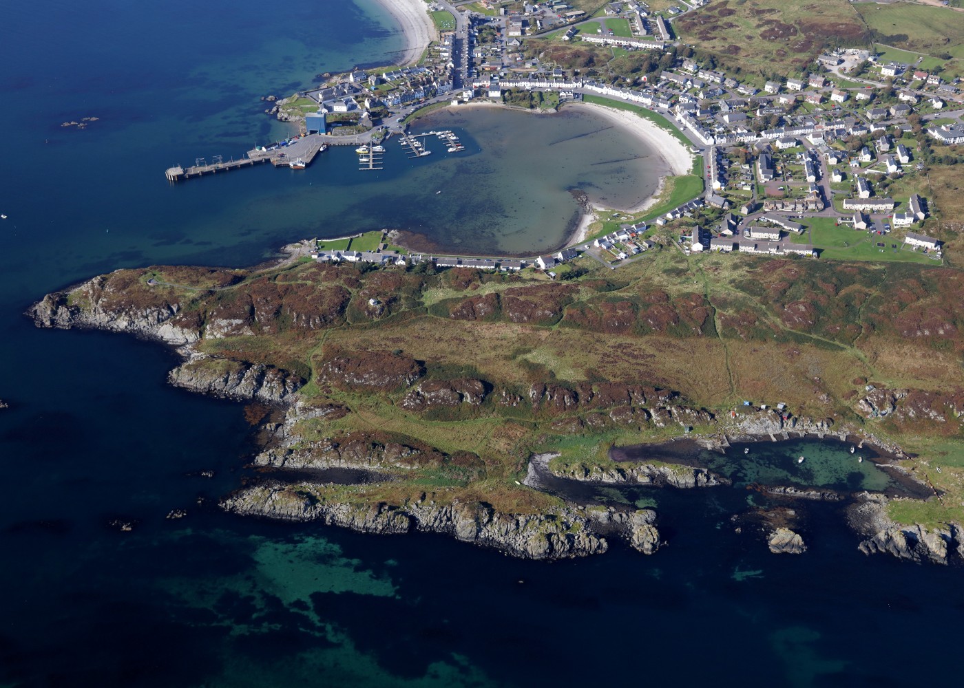 Five named on £950m island subsea network framework