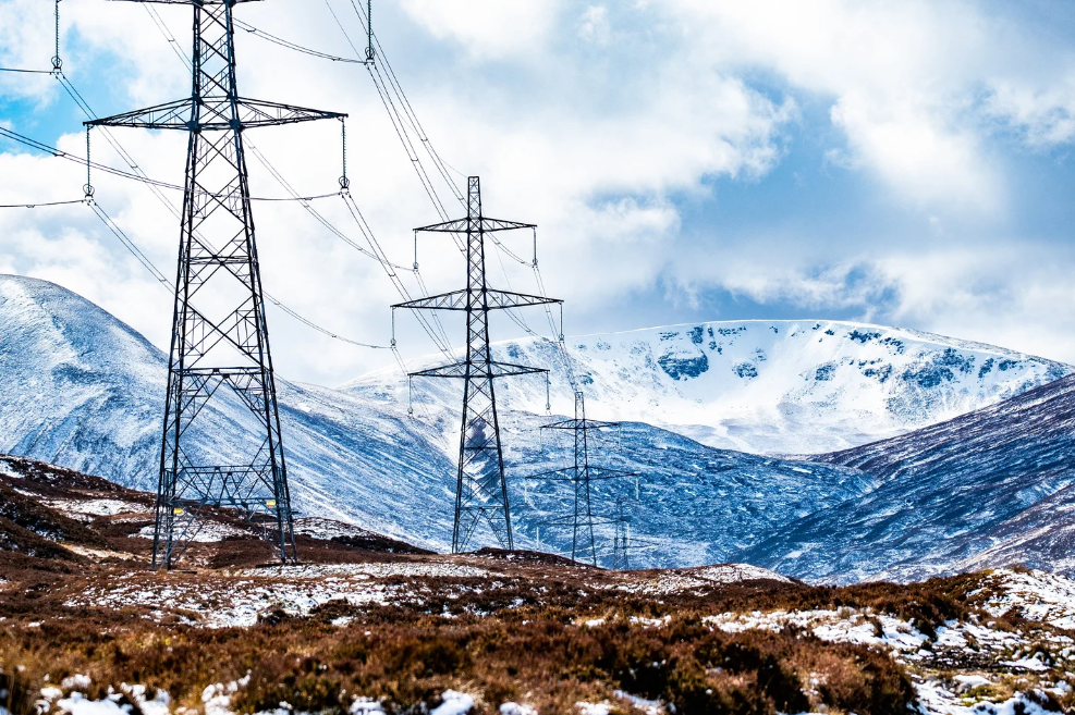 SSEN Transmission submits proposals to Ofgem for advancing clean power projects