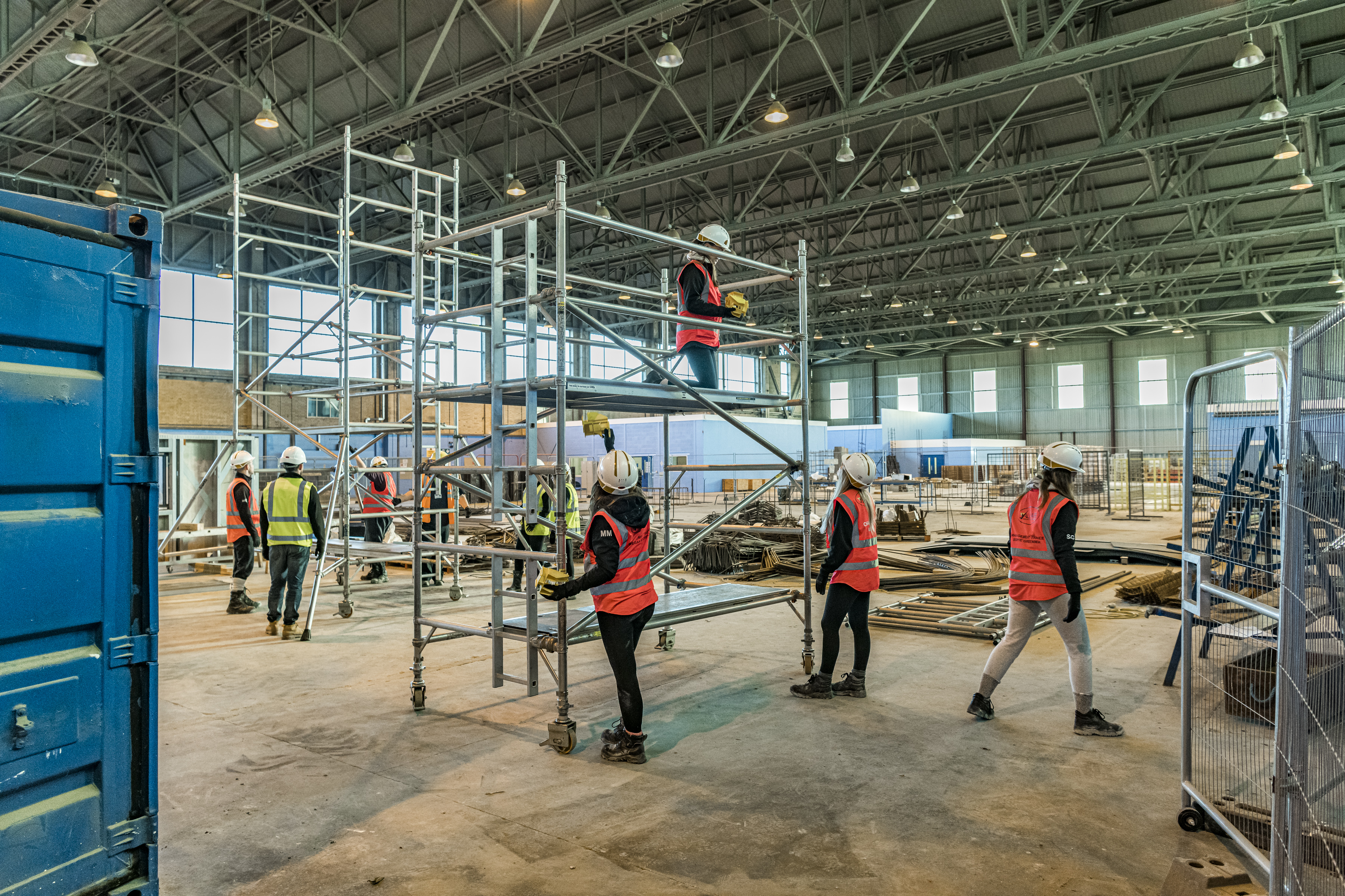 Offshore workers urged to start career in construction