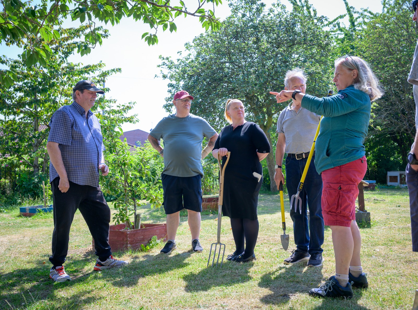 Cala Homes helps Midlothian volunteer group tackle loneliness