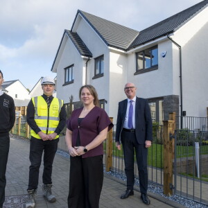Cala Homes renews ‘roof donation’ partnership with Kilbride Hospice