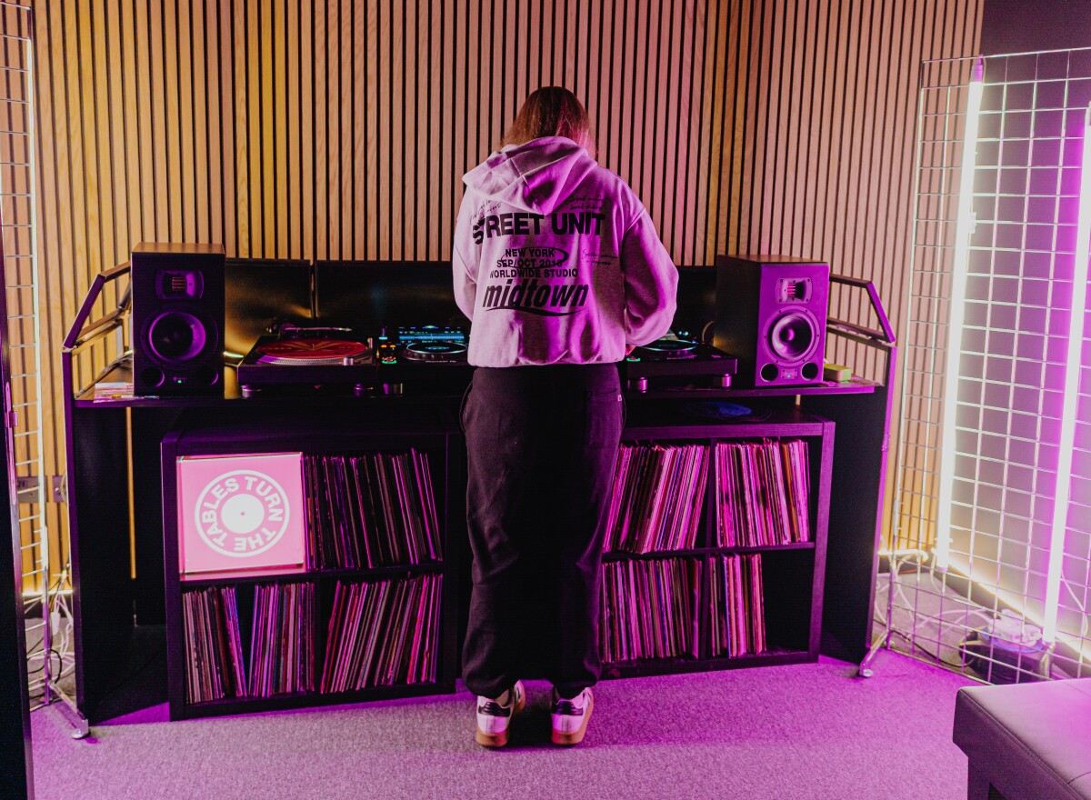 Featured article image