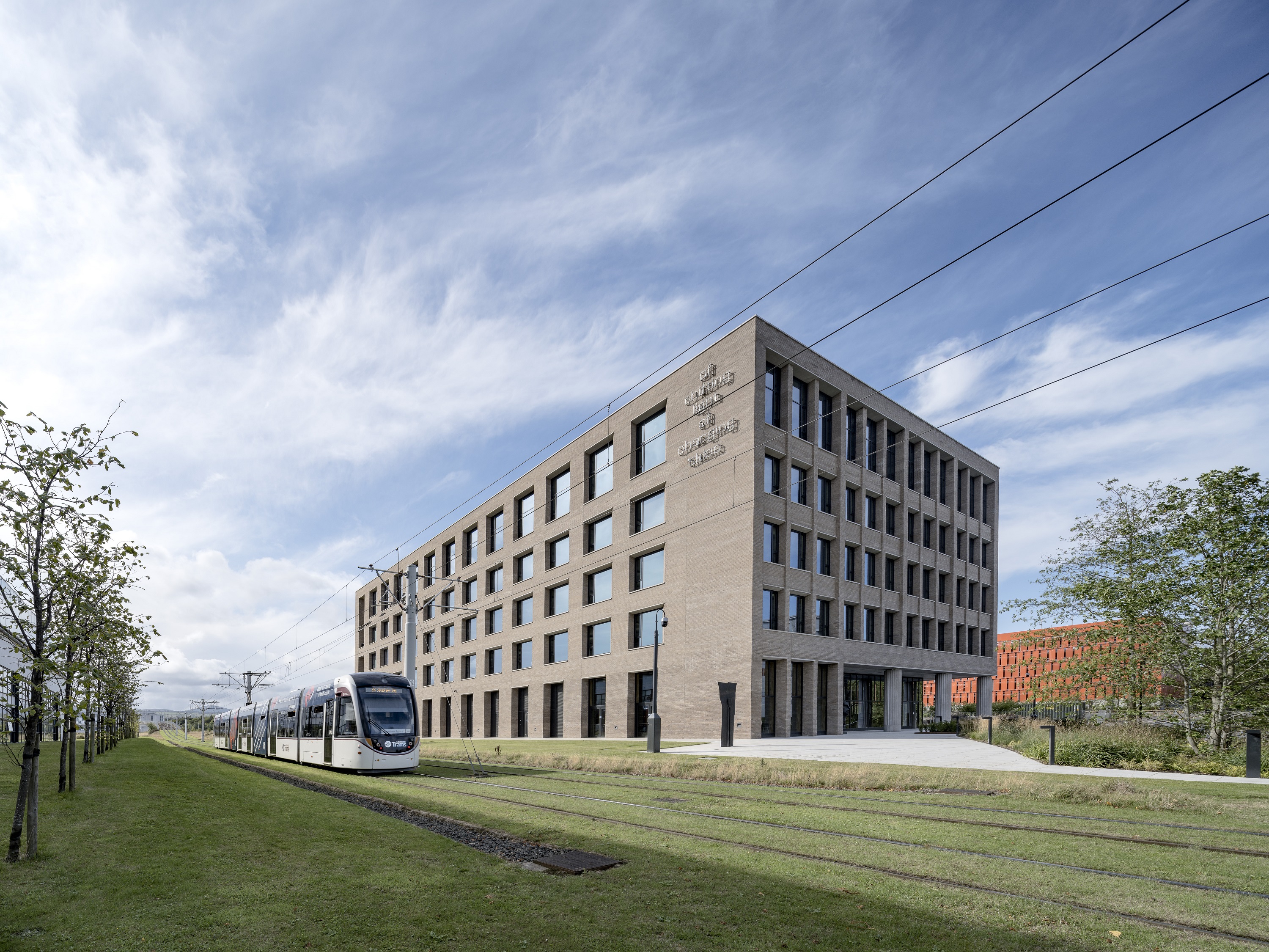 Parabola secures first tenant for Edinburgh Park office development