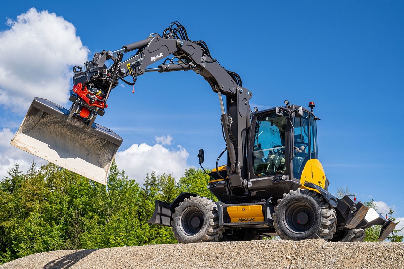 FAYAT completes buyout of Mecalac