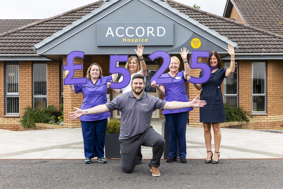 ACCORD Hospice receives latest donation from Taylor Wimpey