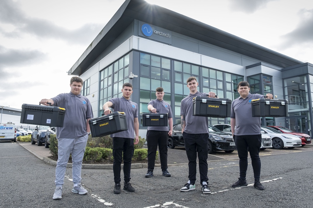 Arc-Tech (Scotland) welcomes six new apprentices as part of 2025 intake