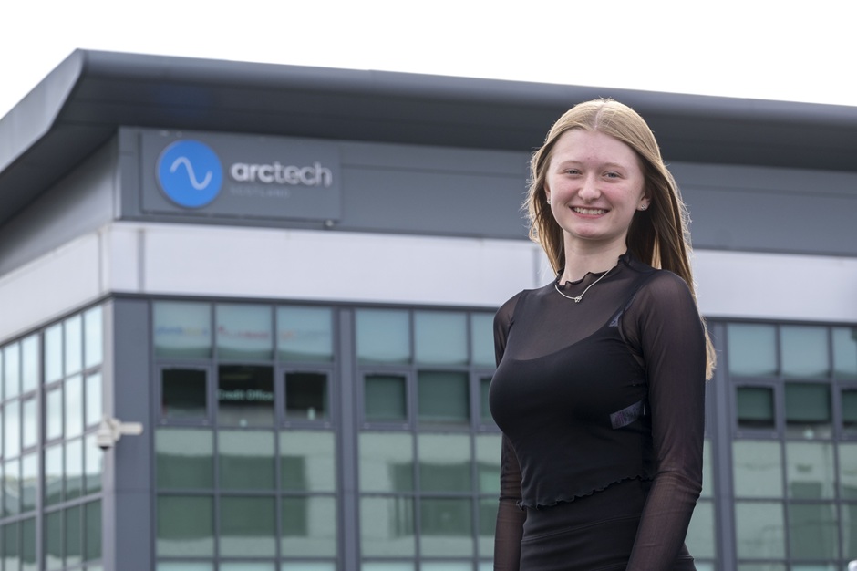 Arc-Tech (Scotland) welcomes six new apprentices as part of 2025 intake