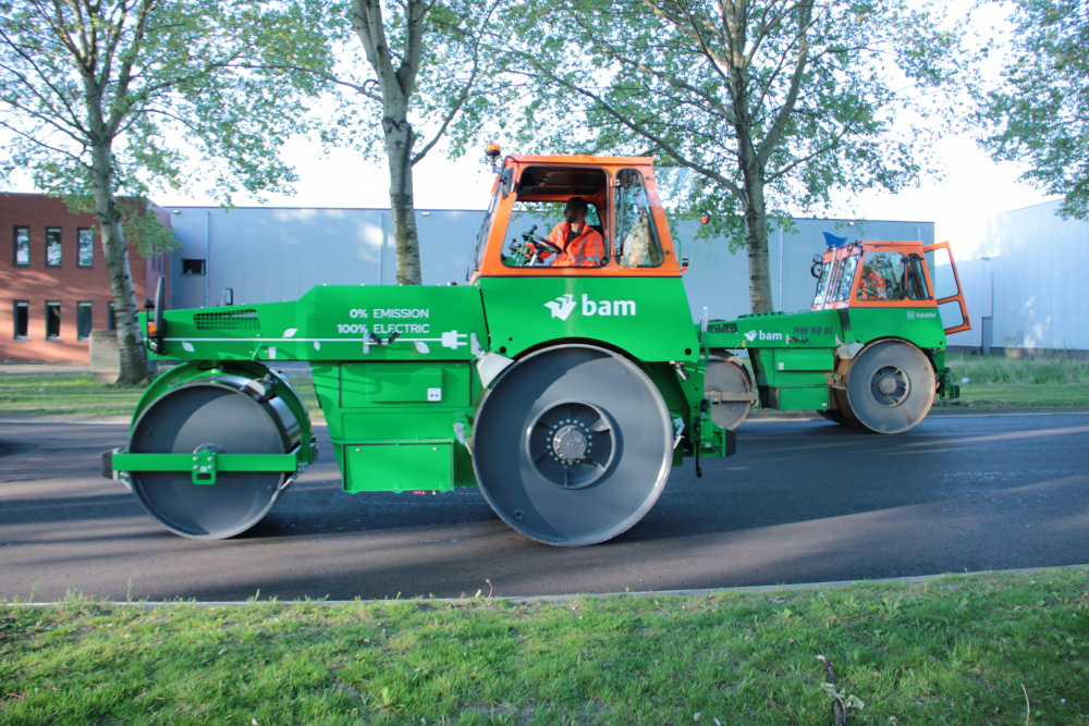 And finally... BAM rolls out world’s first electric road roller