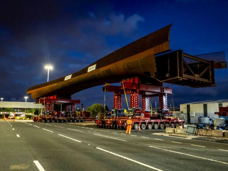 Video captures installation of new Sighthill bridge over M8