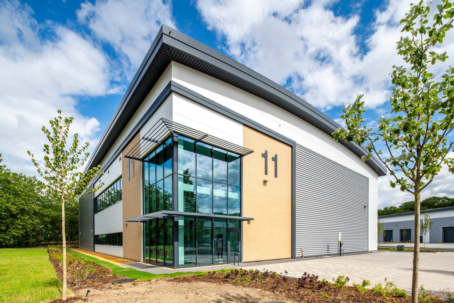 Bartley Junction - Shaping industrial spaces with sustainable façade solutions