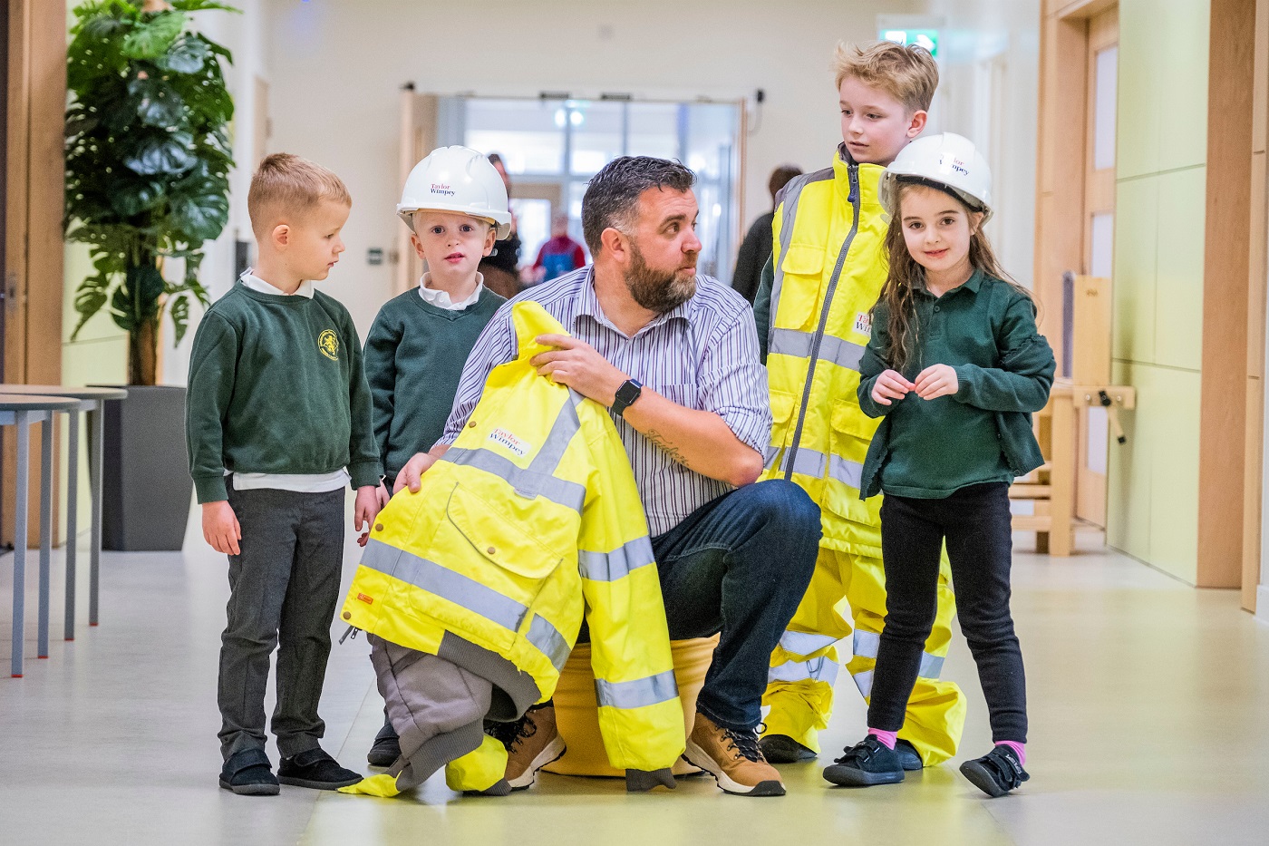 Taylor Wimpey gives safety lessons to pupils in Haddington and Ratho Station