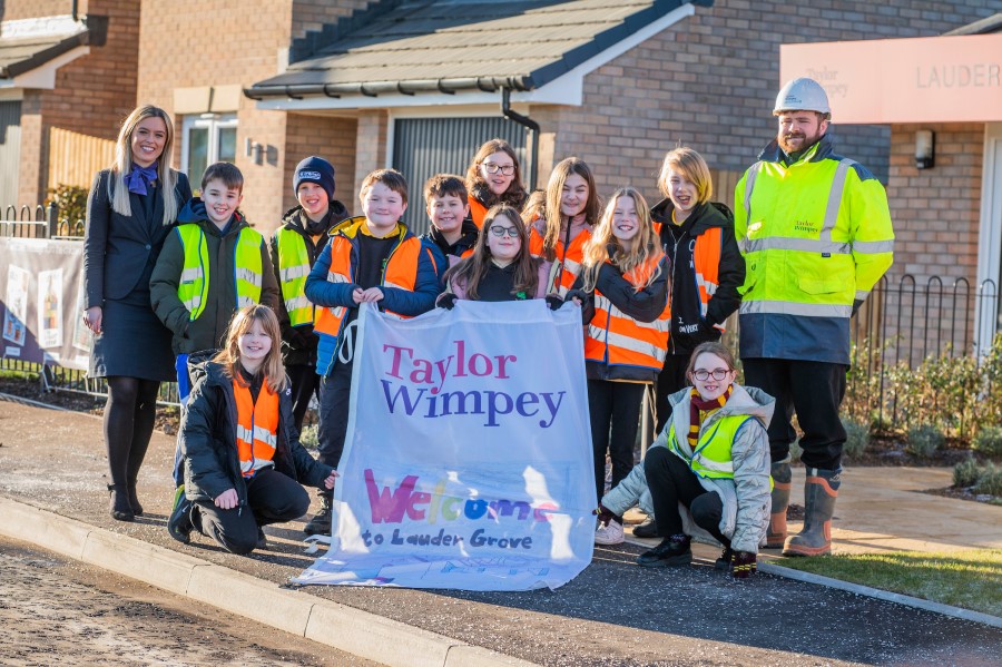 Taylor Wimpey East Scotland flies the flag for local primary school in Ratho Station