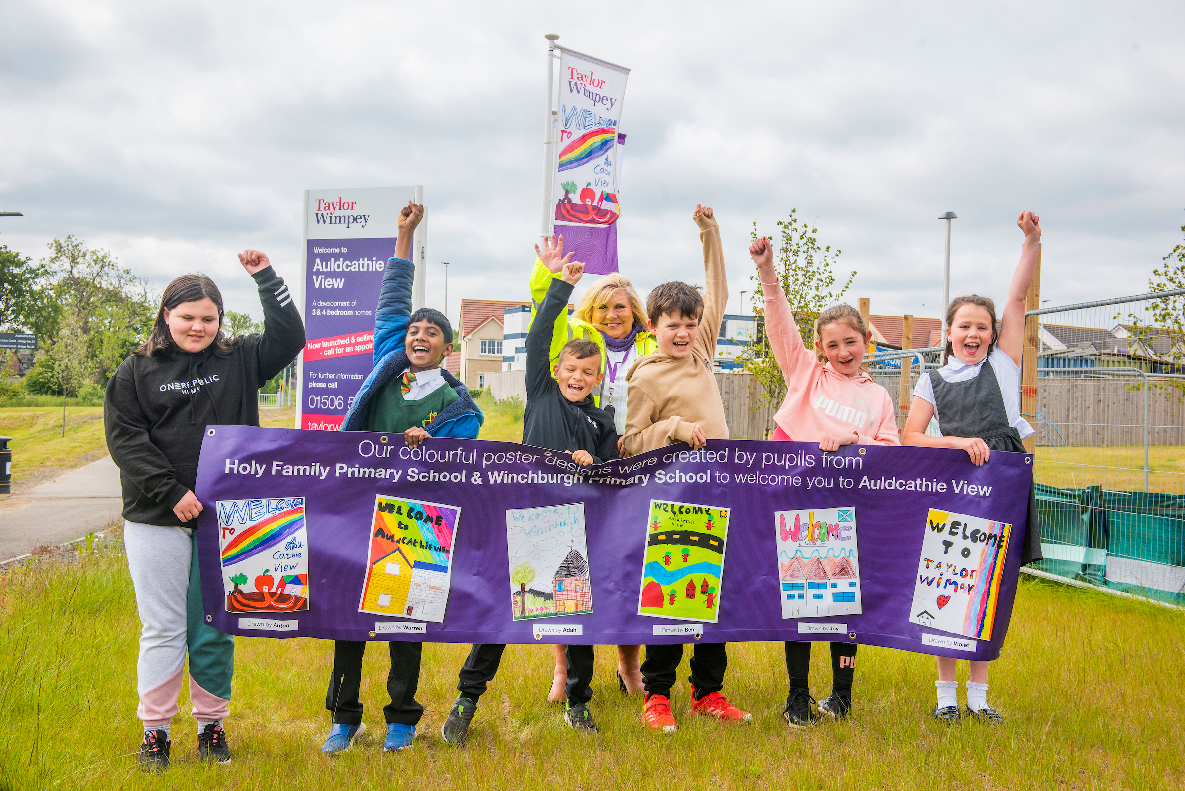 Taylor Wimpey flies the flag for Winchburgh primary school