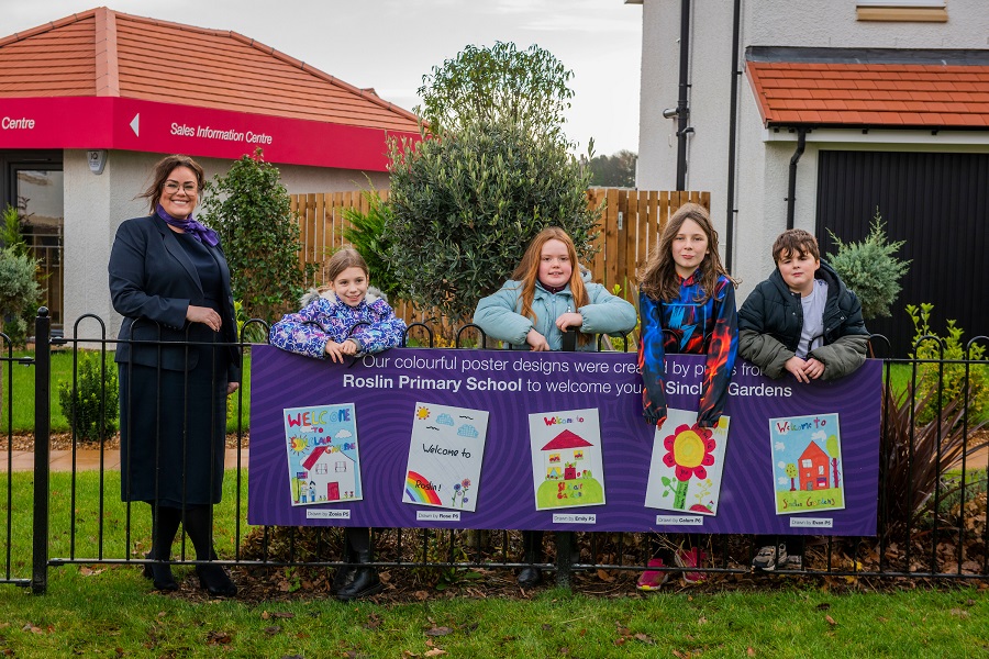 Taylor Wimpey East Scotland flies the flag for Roslin primary school