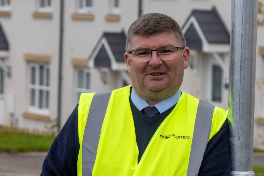 Scotland site managers win top award for house building quality