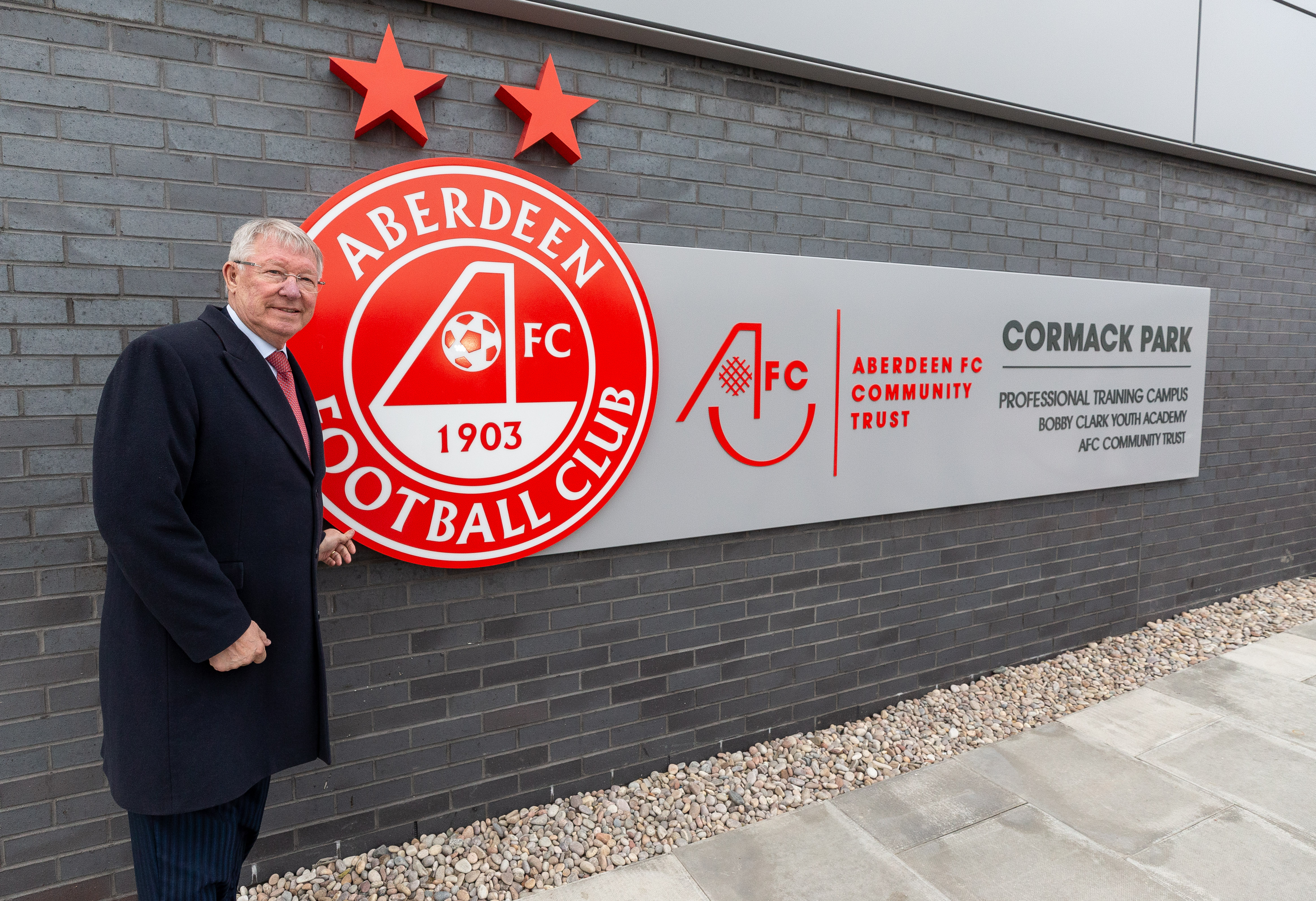 Sir Alex Ferguson officially opens new Aberdeen FC training facilities
