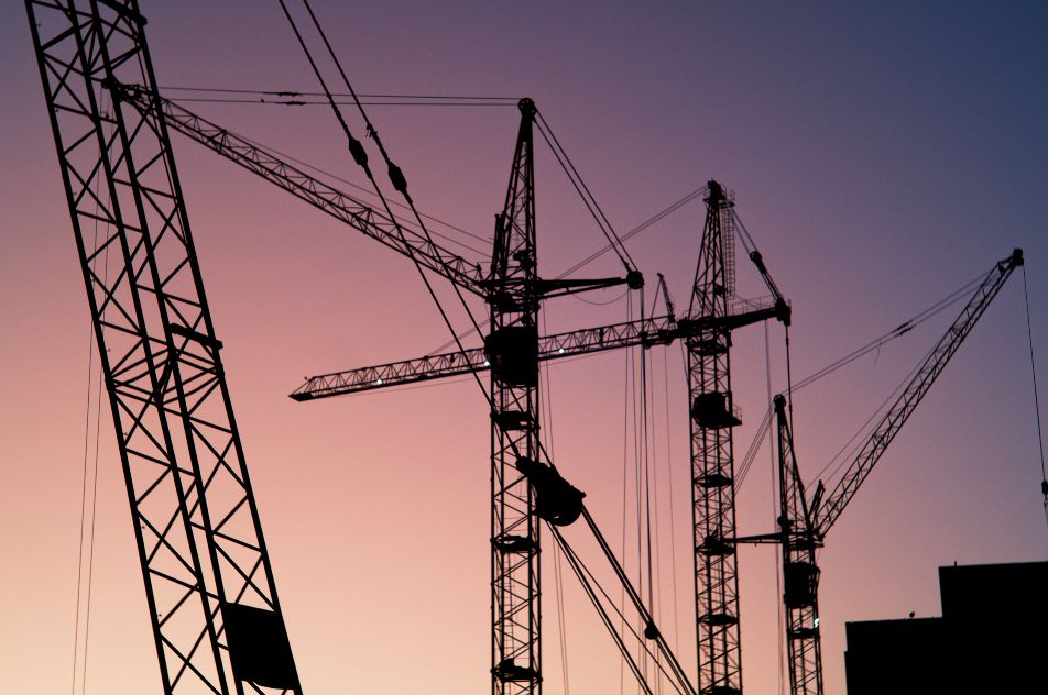 Budgetary constraints and higher interest rates continue to hamper Scottish construction workloads
