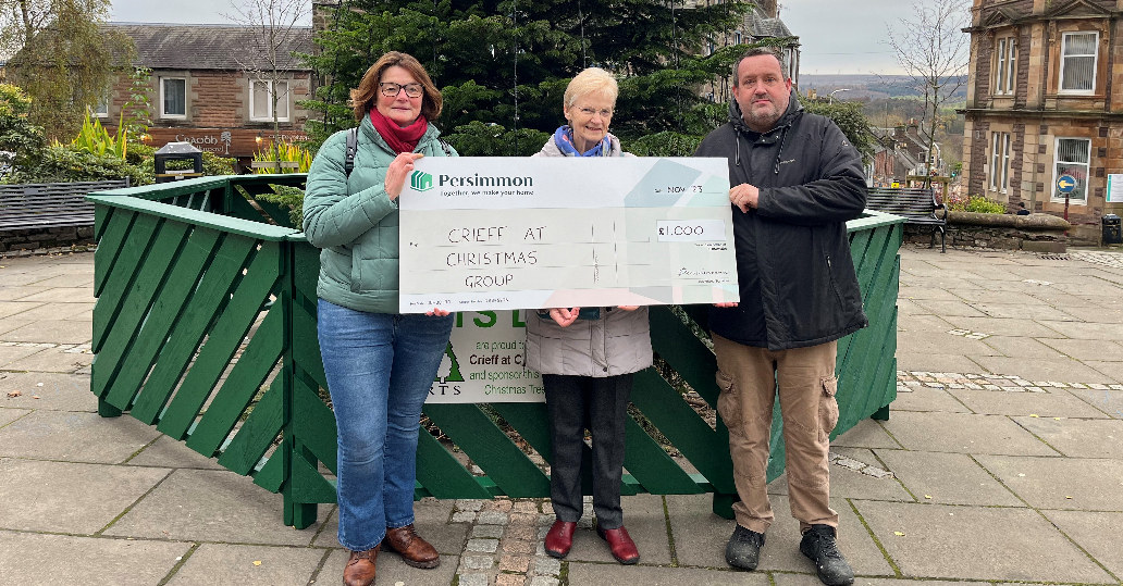 Persimmon donation ensures Crieff Christmas lights continue to shine