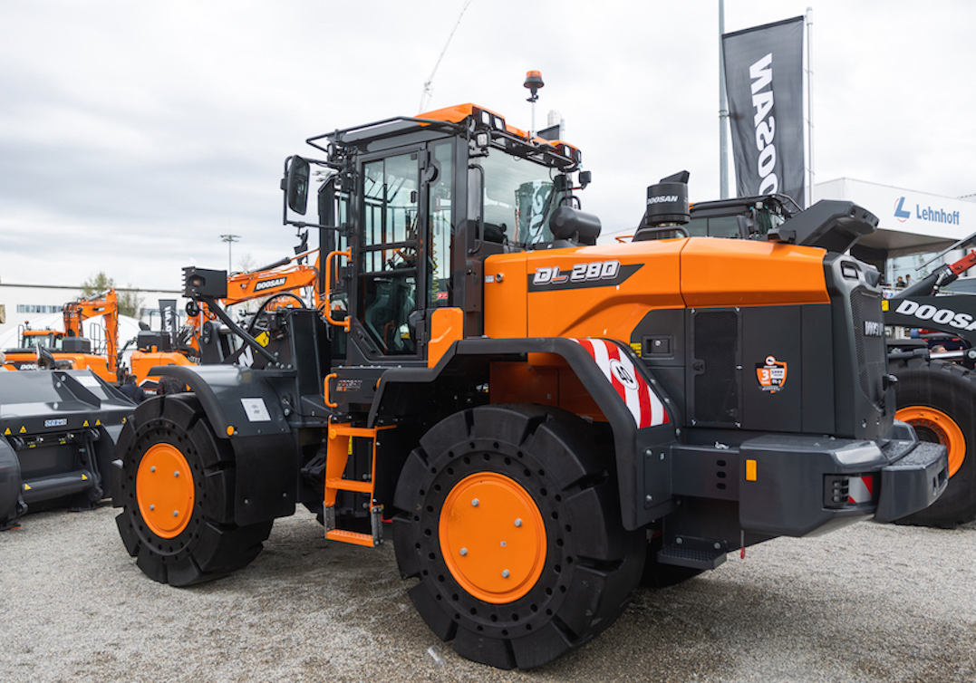 New waste and recycling kit for Doosan wheel loaders