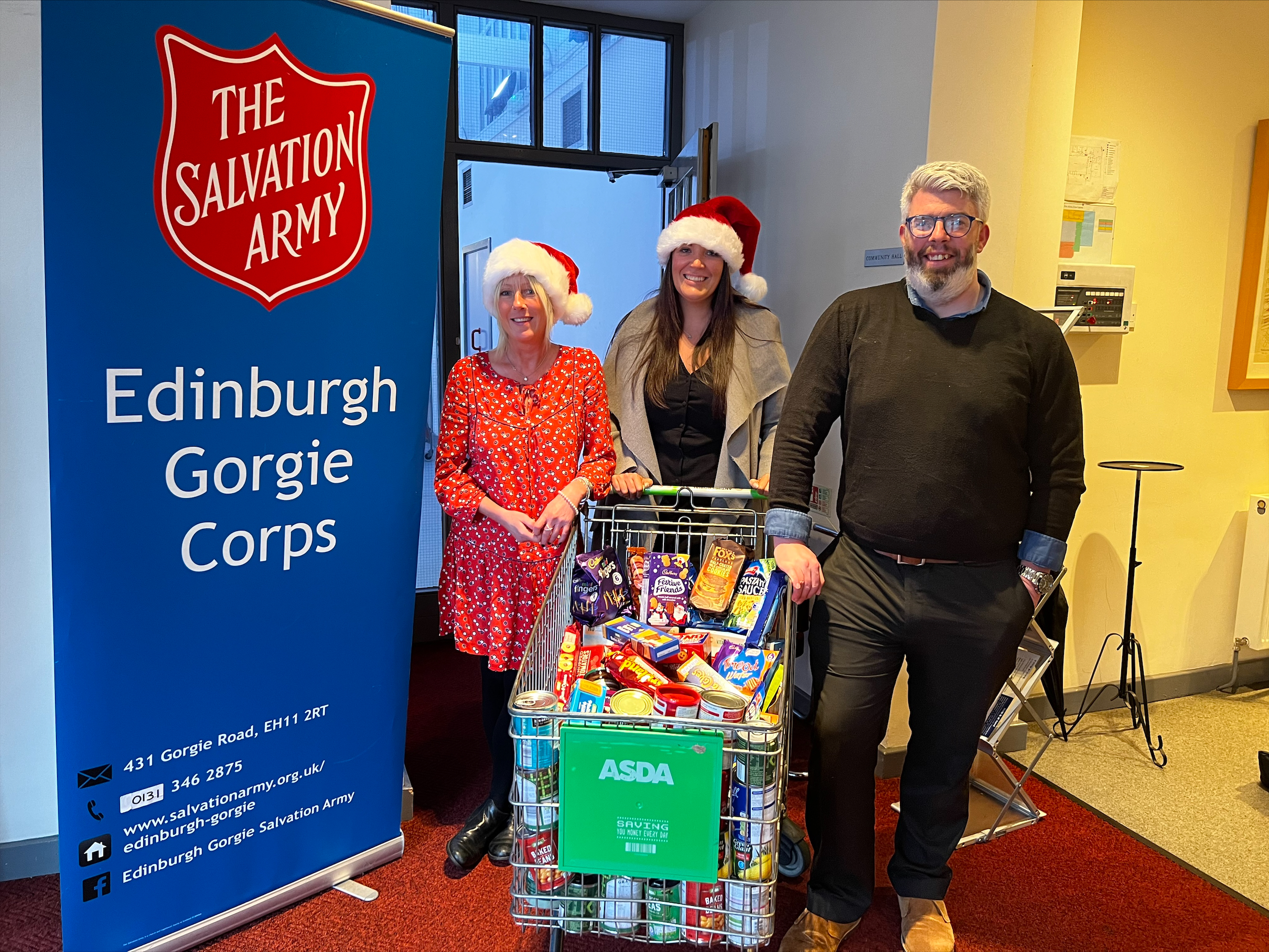 Dandara supports Edinburgh Food Bank with £500 donation