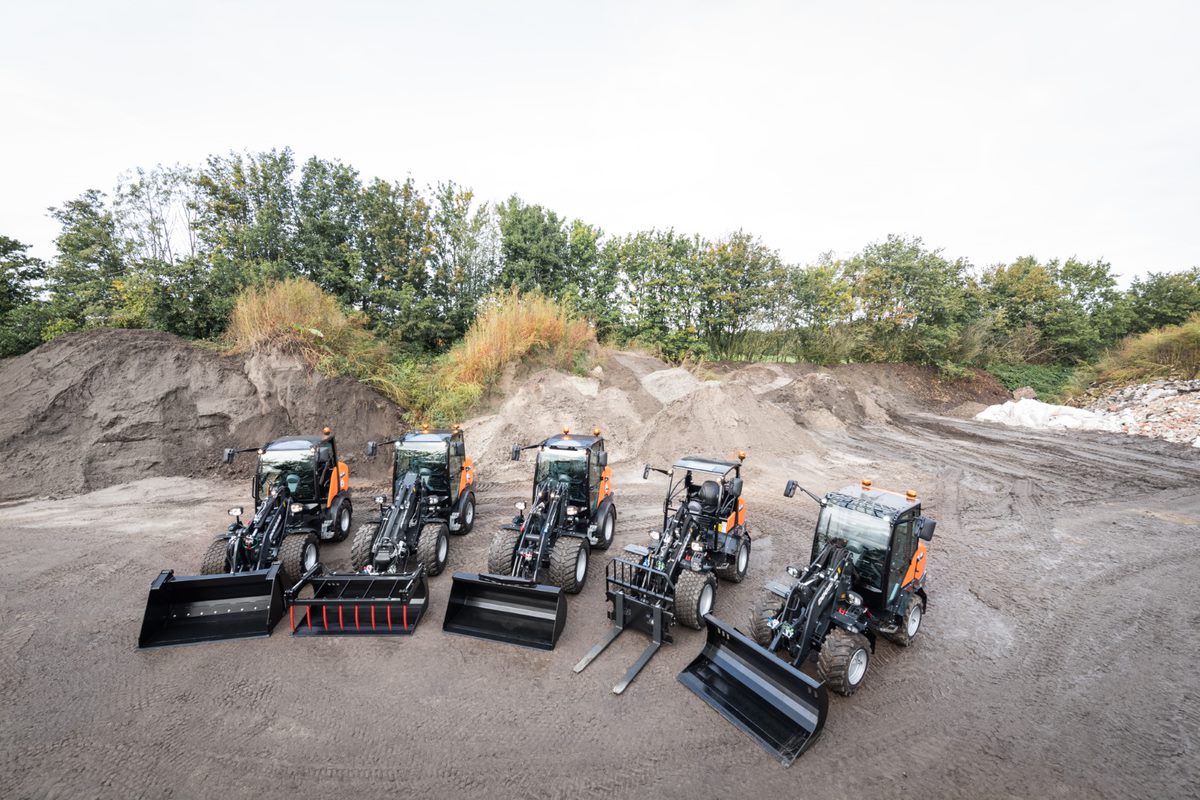 Doosan signs exclusive supply agreement with Tobroco-Giant