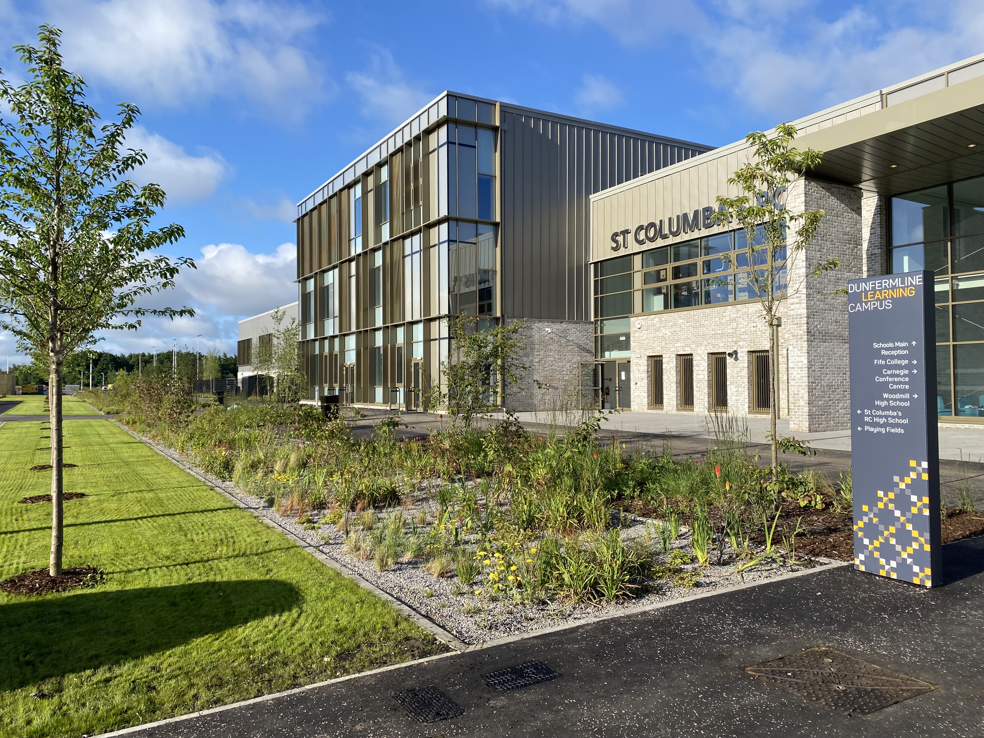 P1 Contractors and Johnsons Nurseries support world’s largest Passivhaus school with sustainable landscaping