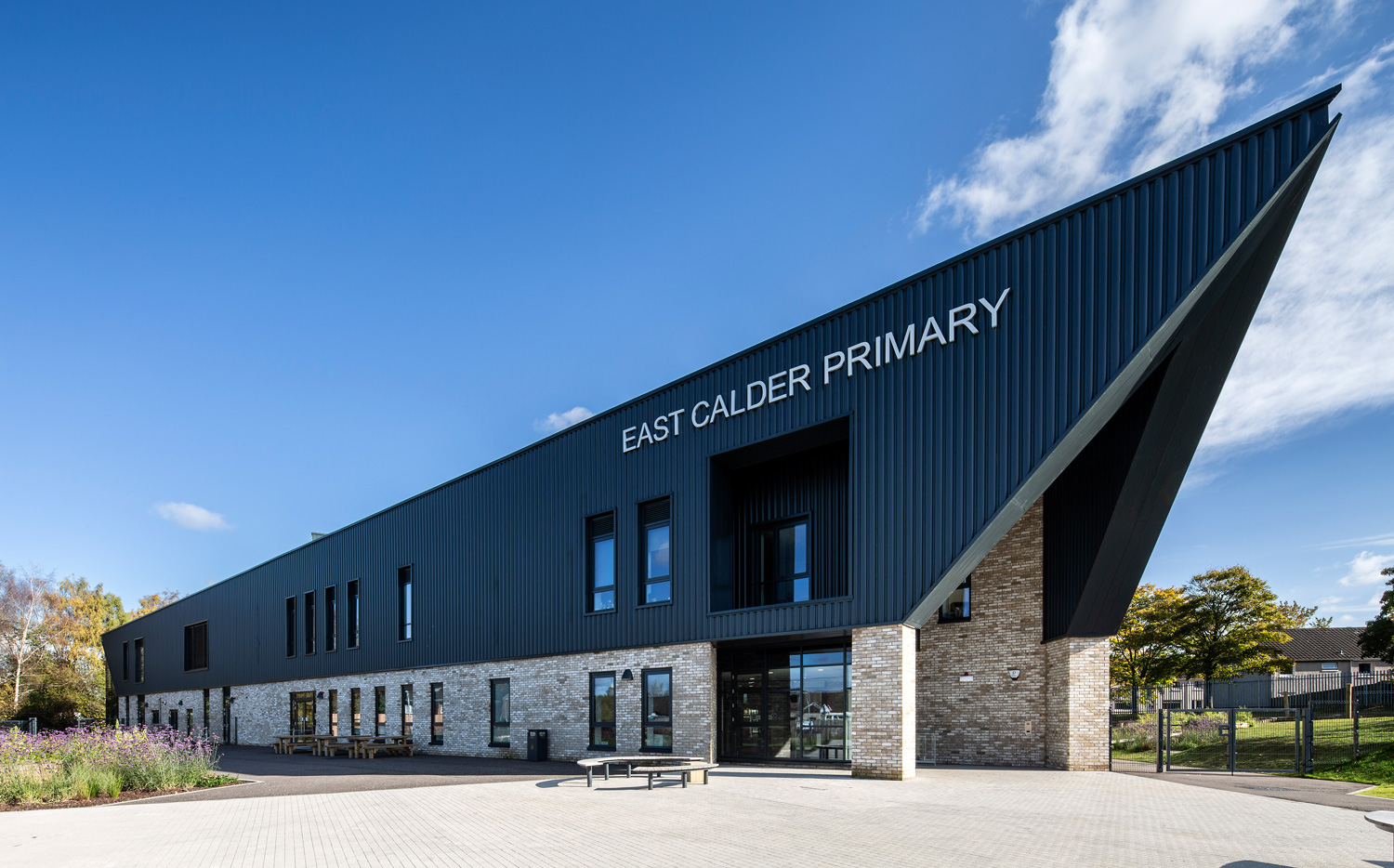 A new state-of-the-art triangular-shaped energy efficient school