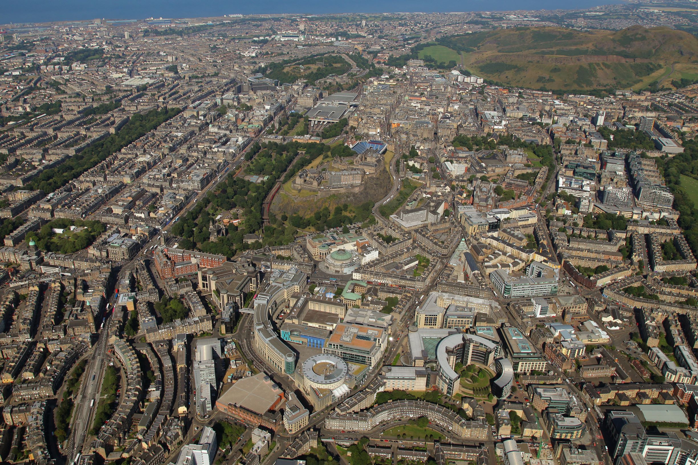Edinburgh named global hotspot for wellbeing in Knight Frank study