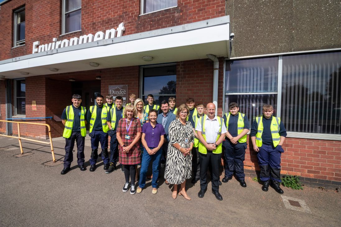 New construction apprentices welcomed by Dundee City Council