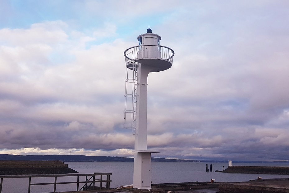 And finally... The Leading Light to guide the way to Edinburgh Marina