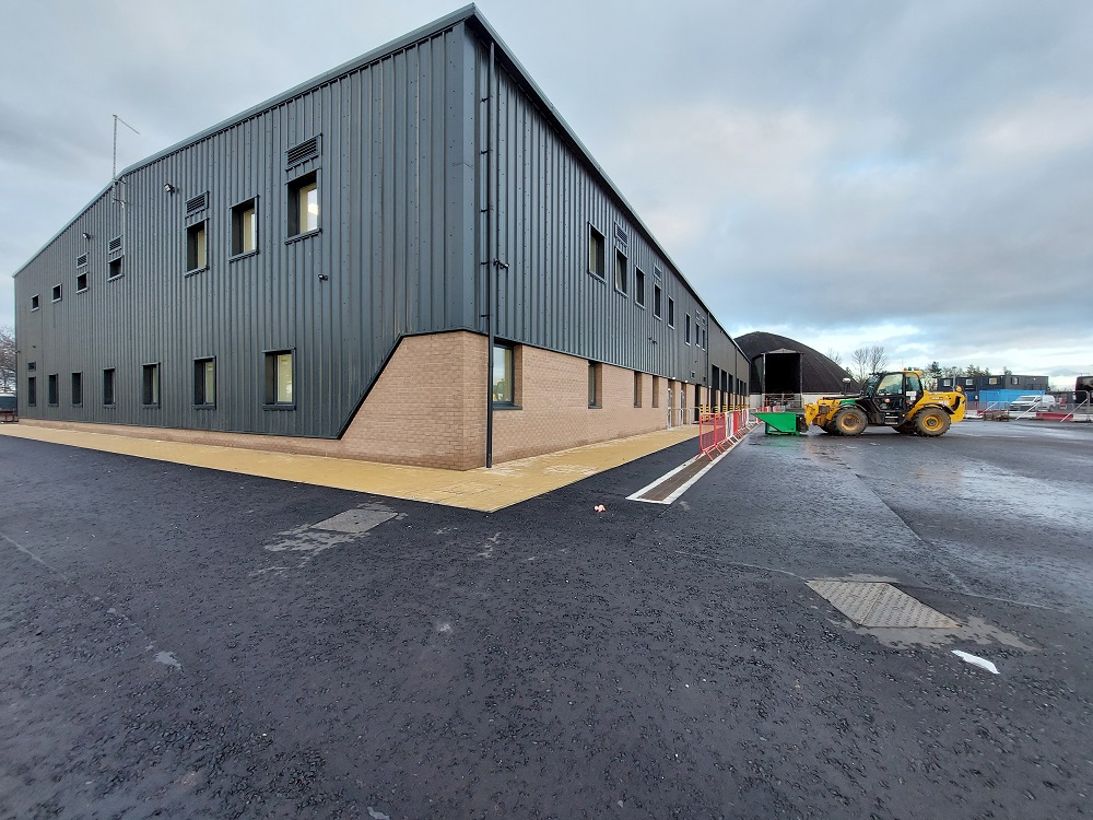 Tilbury Douglas hands over North Lanarkshire Council’s fleet building project