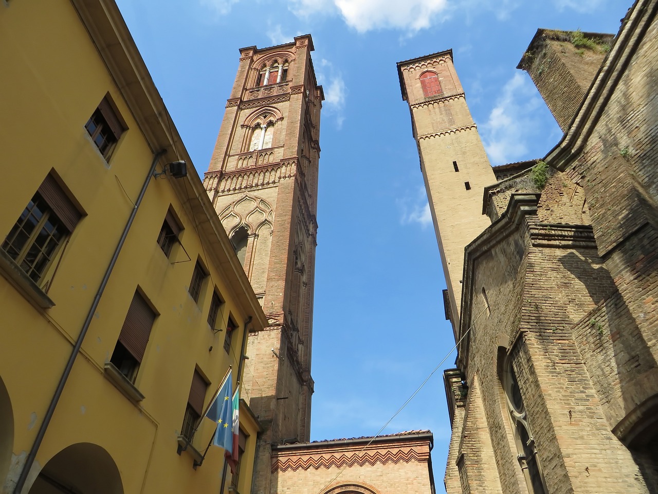 And finally... Plan to straighten up Bologna's leaning tower