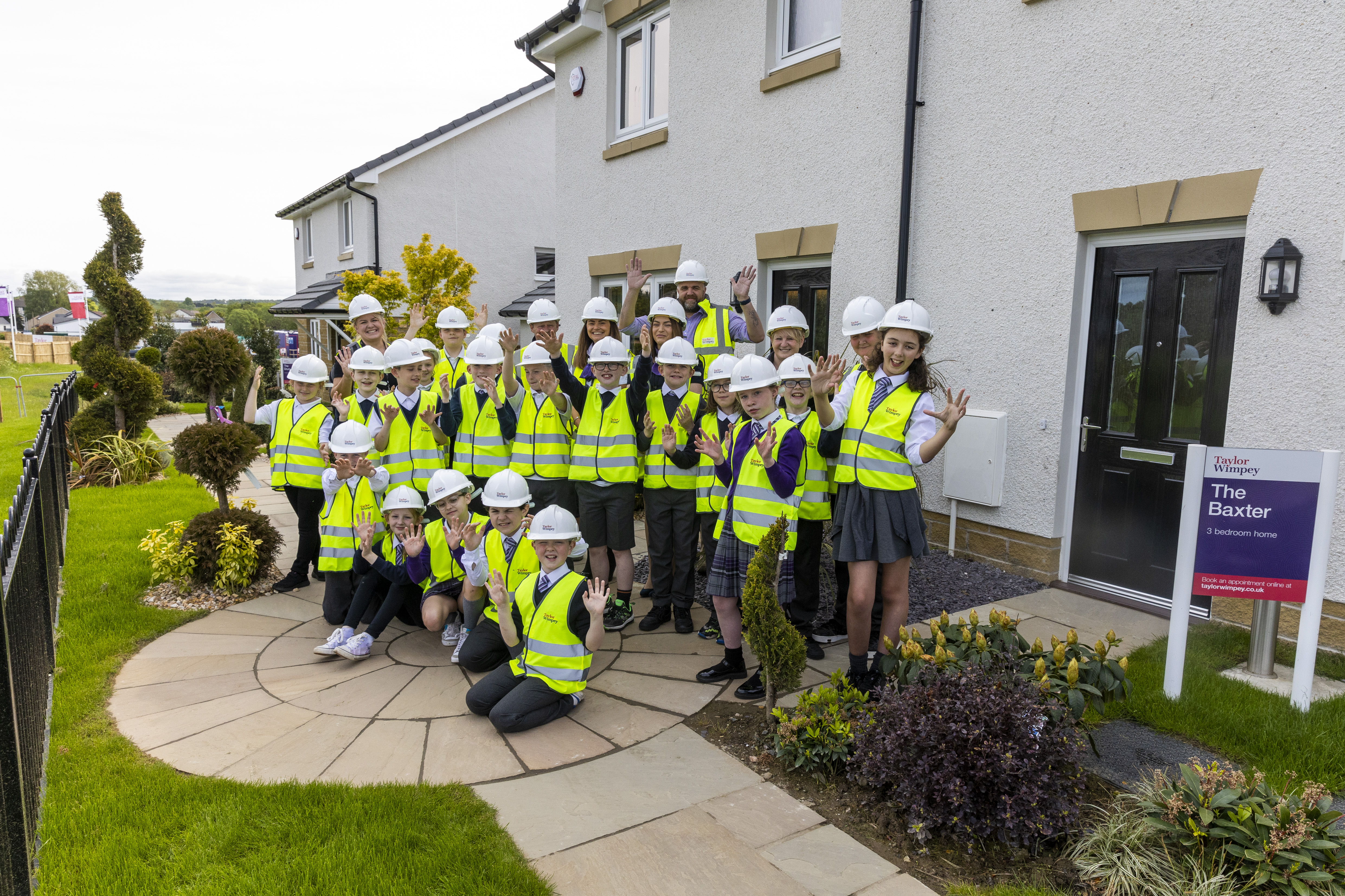 School children get a lesson from Taylor Wimpey in Glenboig